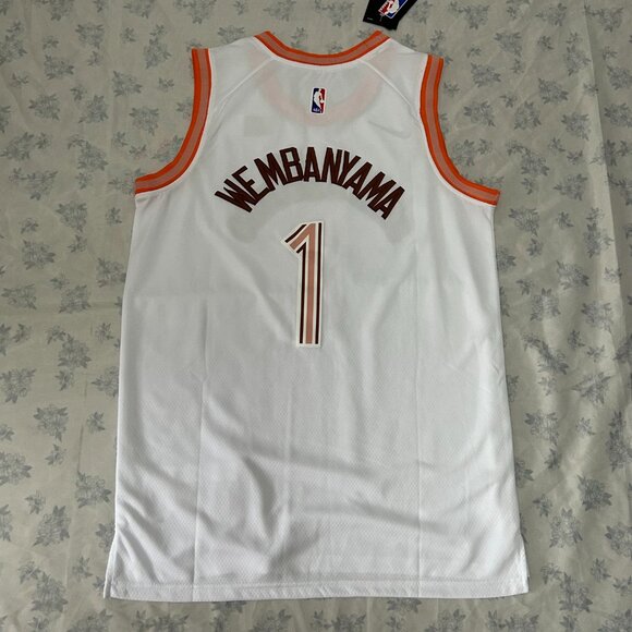 NBA San Antonio Spurs Nike Victor Wembanyama #1 Jersey - Picture 6 of 6